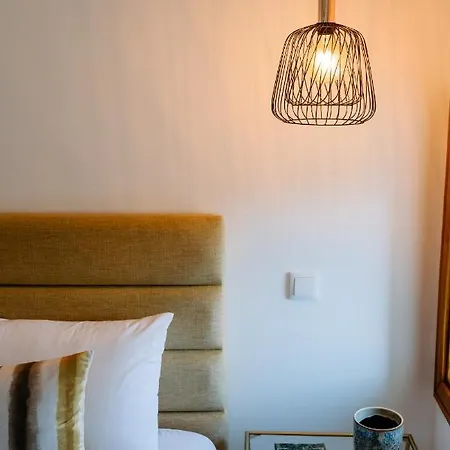 The Valley, Em Nas Montanhas Magicas - A Sala E A Cozinha, Localizadas Numa De Madeira, Sao Partilhadas Venkovský dům