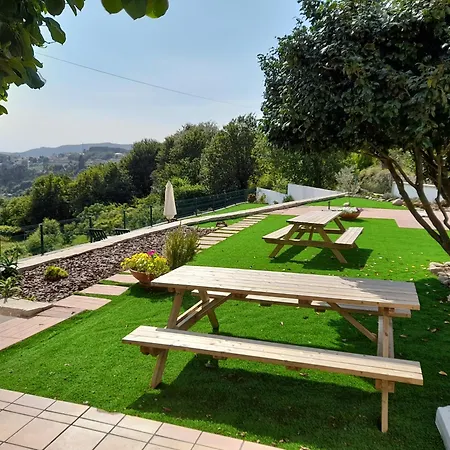 Venkovský dům The Valley, Em Nas Montanhas Magicas - A Sala E A Cozinha, Localizadas Numa De Madeira, Sao Partilhadas *