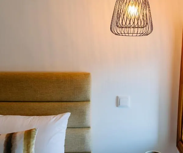 Portugal Countryside Retreat For Remote Workers And Digital Nomads Летний дом